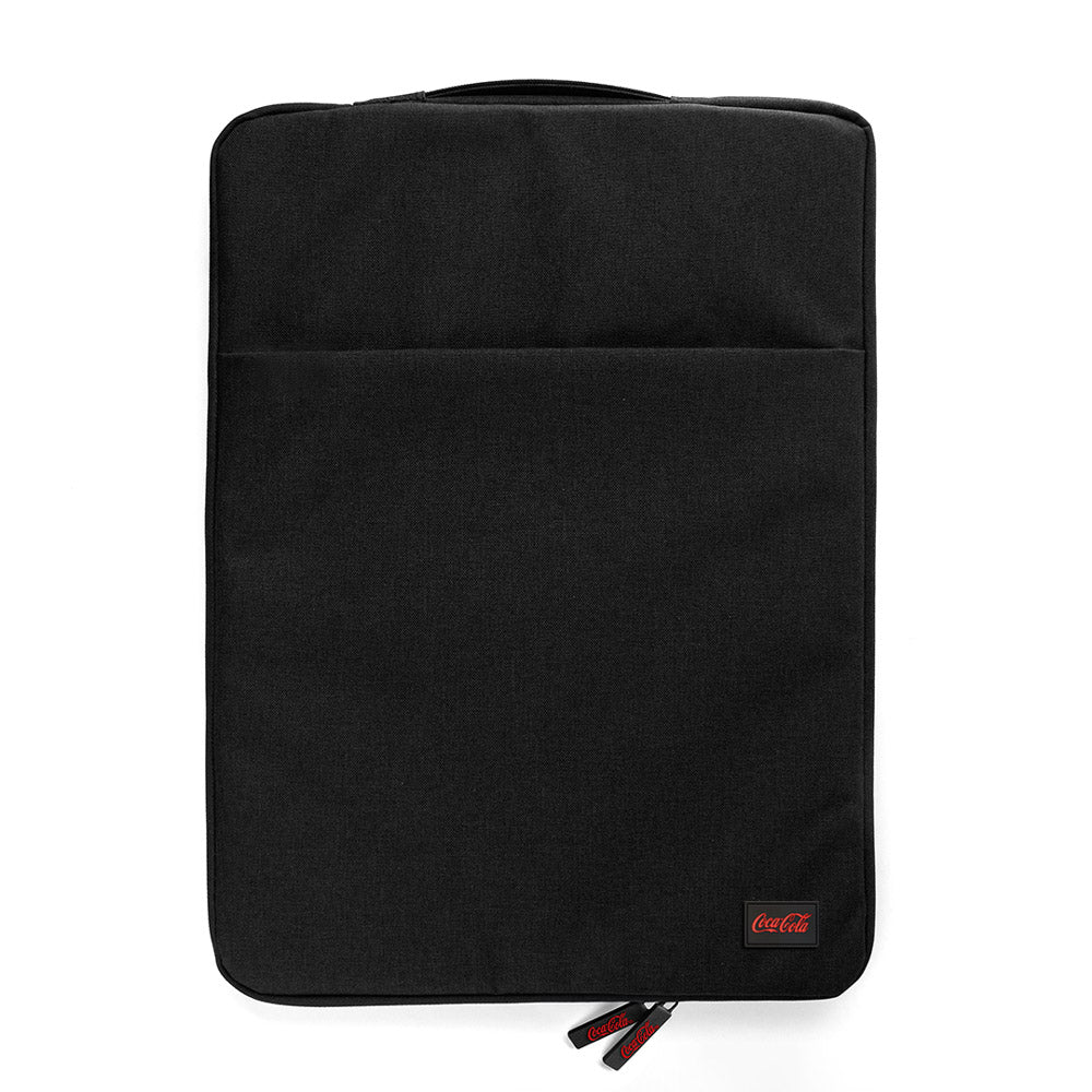 Capa para Notebook 16" Preta | Sleeve Coca-Cola